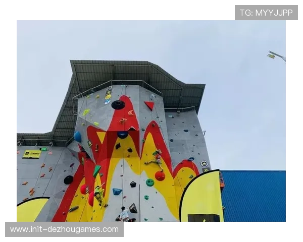 黄浦区青少年攀岩竞赛圆满落幕 卢湾一中心小学成绩斐然勇夺佳绩 黄浦区青少年攀岩竞赛圆满落幕 卢湾一中心小学成绩斐然勇夺佳绩